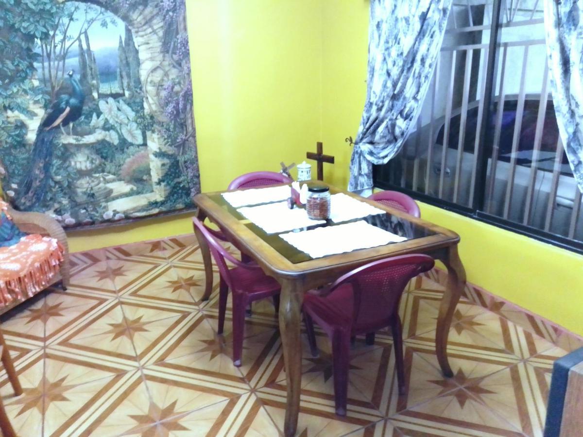 Alexander B&B Alajuela Luaran gambar