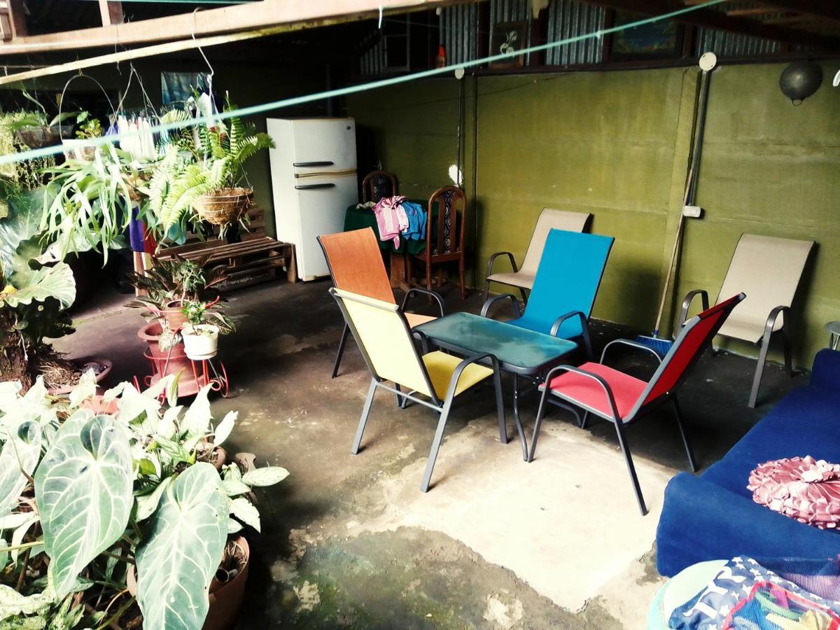 Alexander B&B Alajuela Luaran gambar