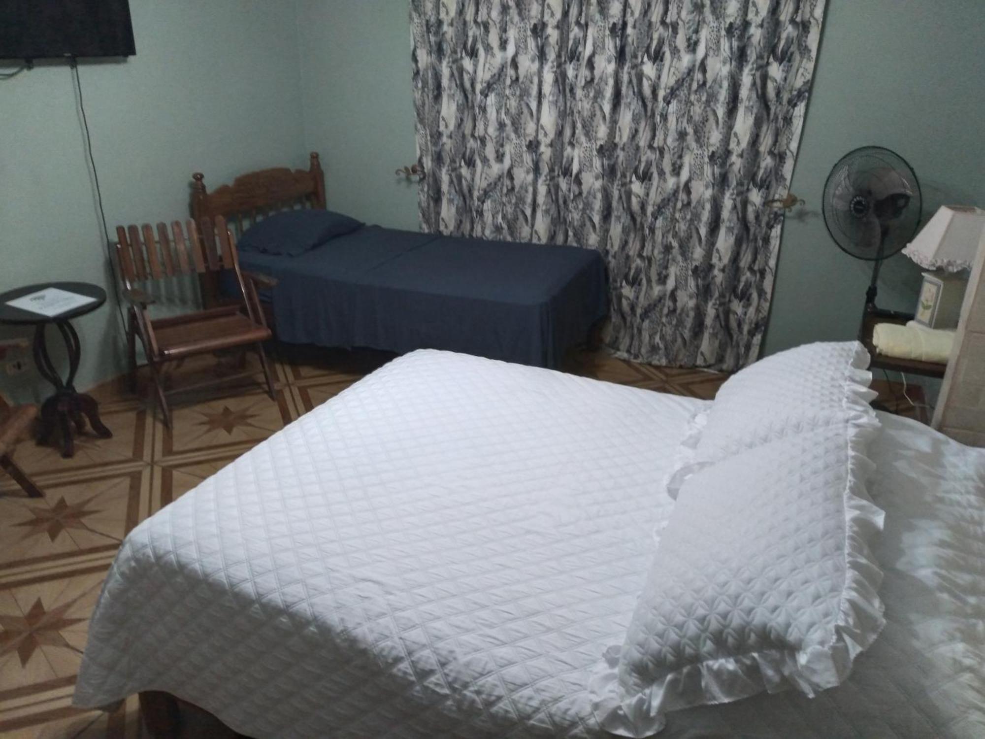 Alexander B&B Alajuela Luaran gambar